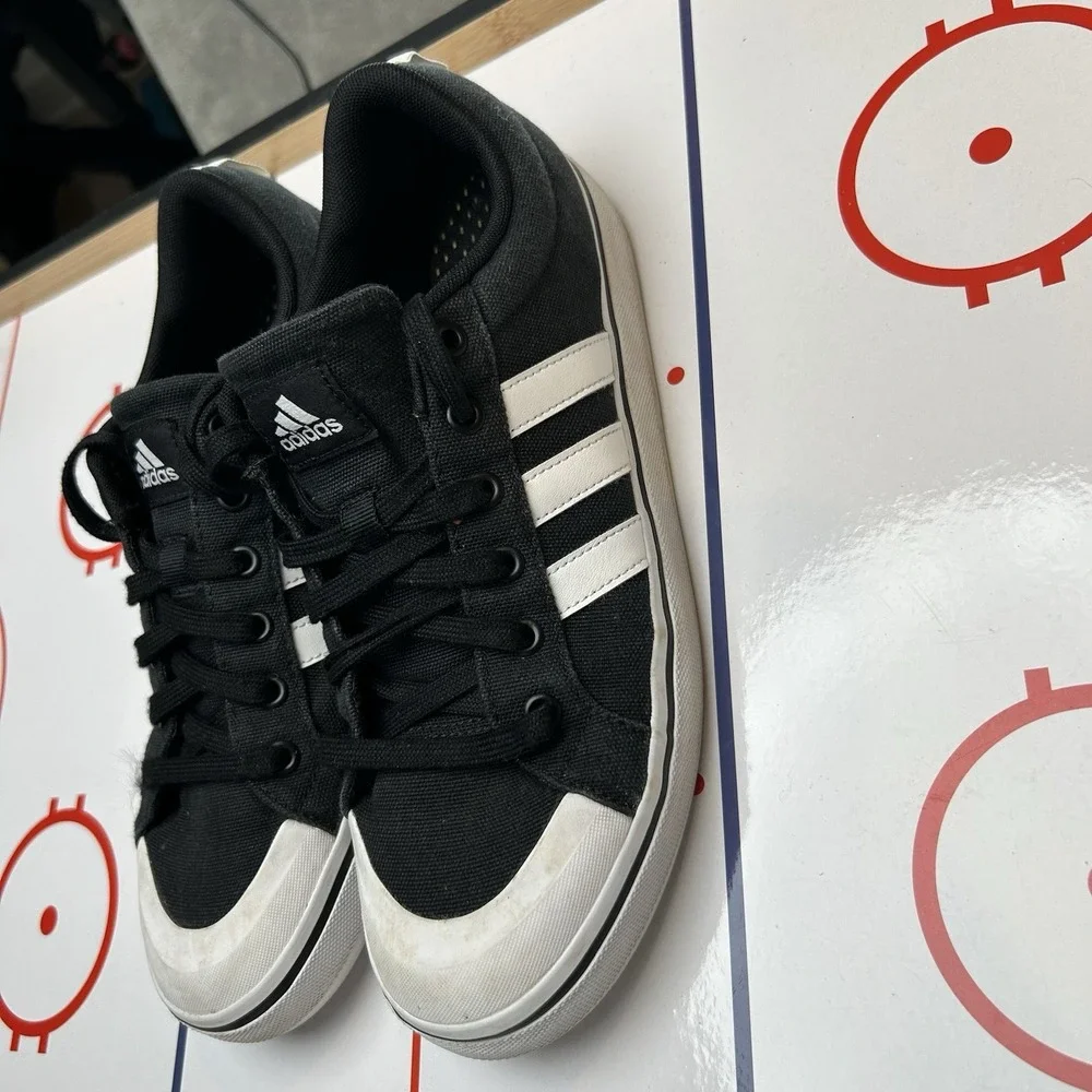 Adidas Men's Bravada 2.0 Lifestyle Skateboarding‎ Canvas Shoes size 9